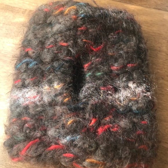 Handmade knit wool fingerless gloves - Picture 7 of 8